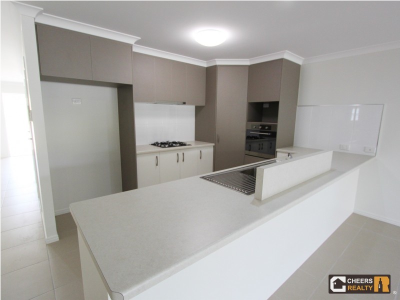 17B Ouston Place, South Gladstone QLD 4680