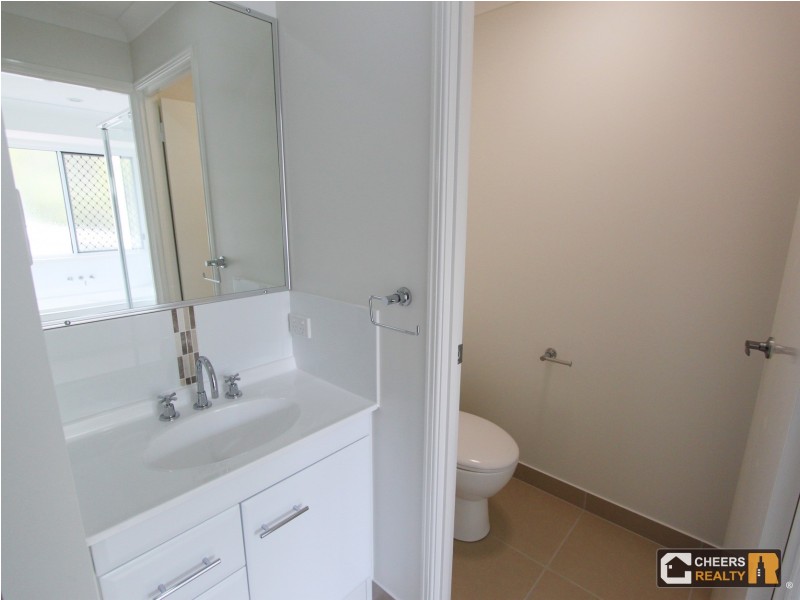 17B Ouston Place, South Gladstone QLD 4680