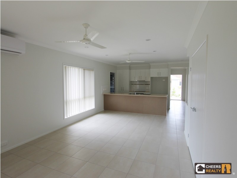 14 Koolivoo Pde, Boyne Island QLD 4680