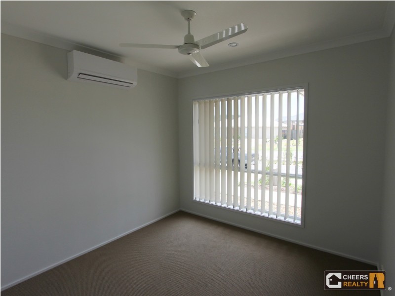 14 Koolivoo Pde, Boyne Island QLD 4680