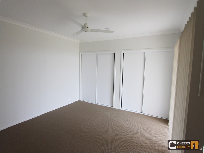 14 Koolivoo Pde, Boyne Island QLD 4680