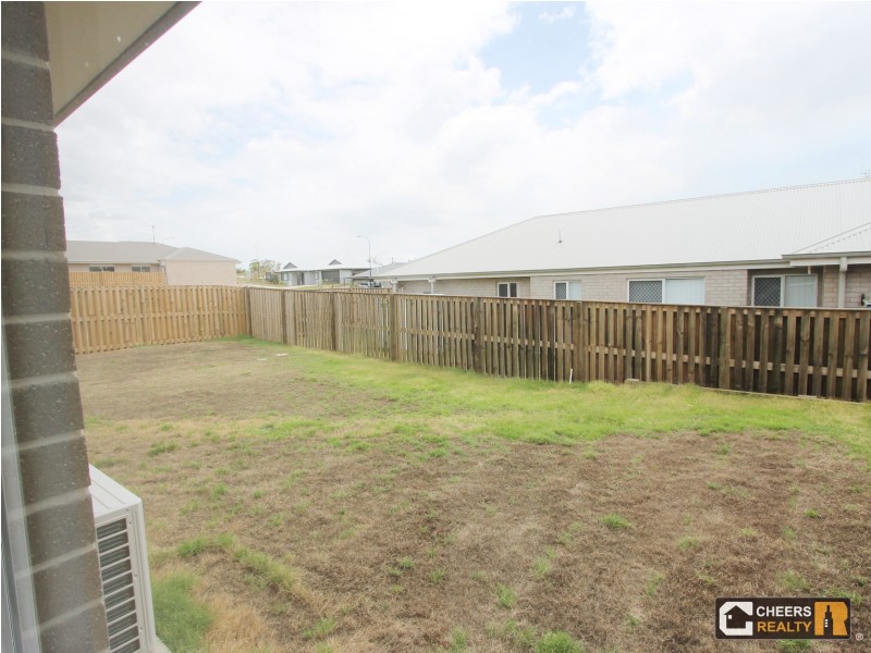 14 Koolivoo Pde, Boyne Island QLD 4680