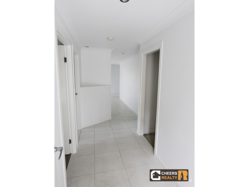 7 Wanda Dr, Boyne Island QLD 4680