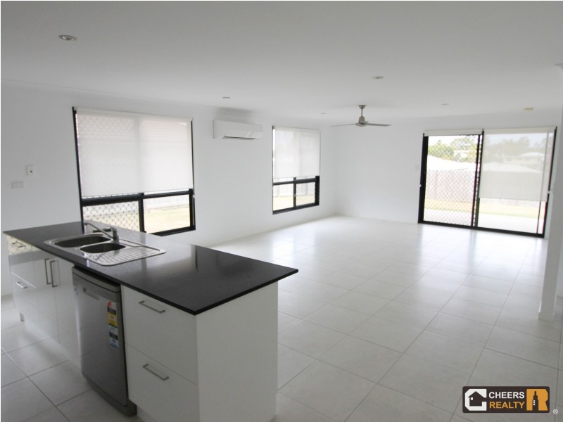 7 Wanda Dr, Boyne Island QLD 4680