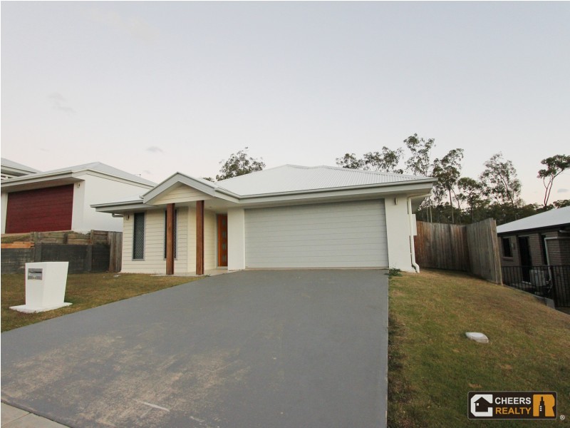 44 Broadwater Pl, New Auckland QLD 4680