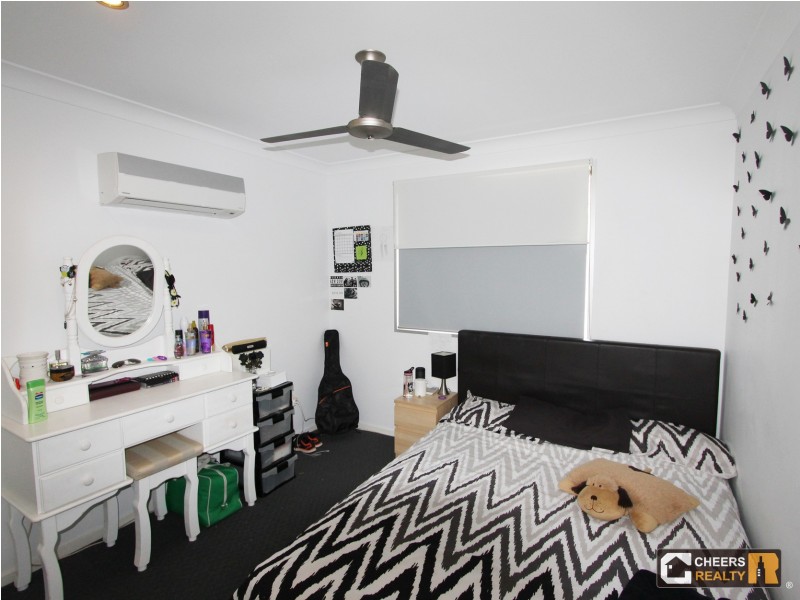 1 Wanda Drive, Boyne Island QLD 4680