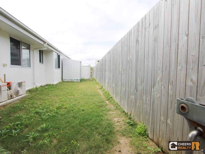 1 Wanda Drive, Boyne Island QLD 4680