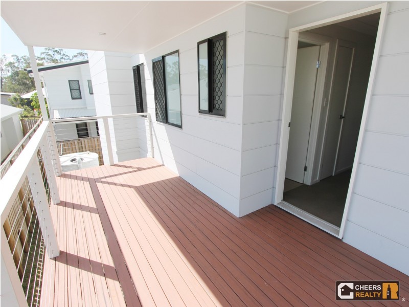 3/3 Christina Rd, Clinton QLD 4680