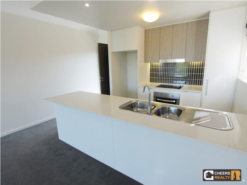 66 Waldheim Street, Annerley QLD 4103