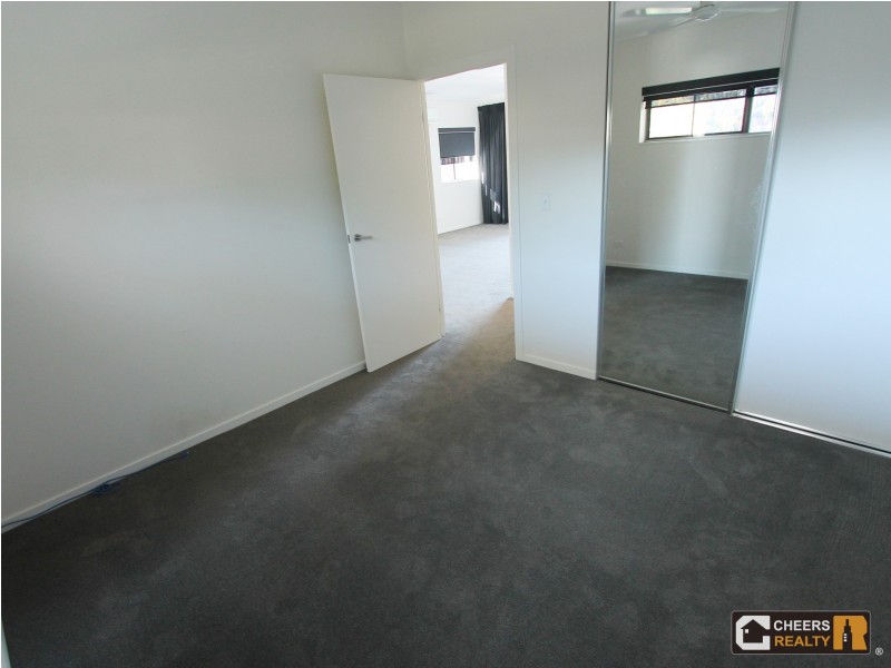 66 Waldheim Street, Annerley QLD 4103