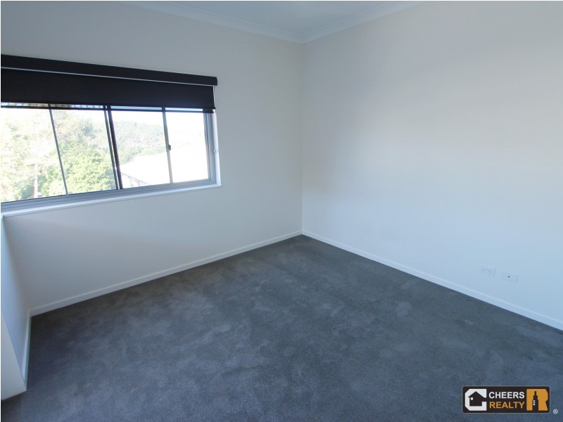 66 Waldheim Street, Annerley QLD 4103