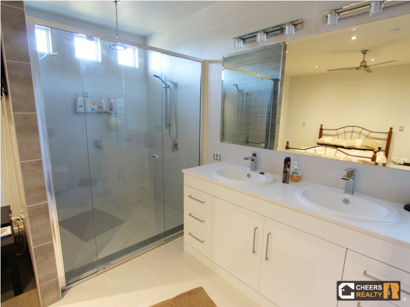 1 Franklin Court, New Auckland QLD 4680