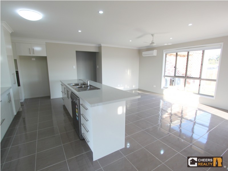 12 Namadgi Tce, New Auckland QLD 4680