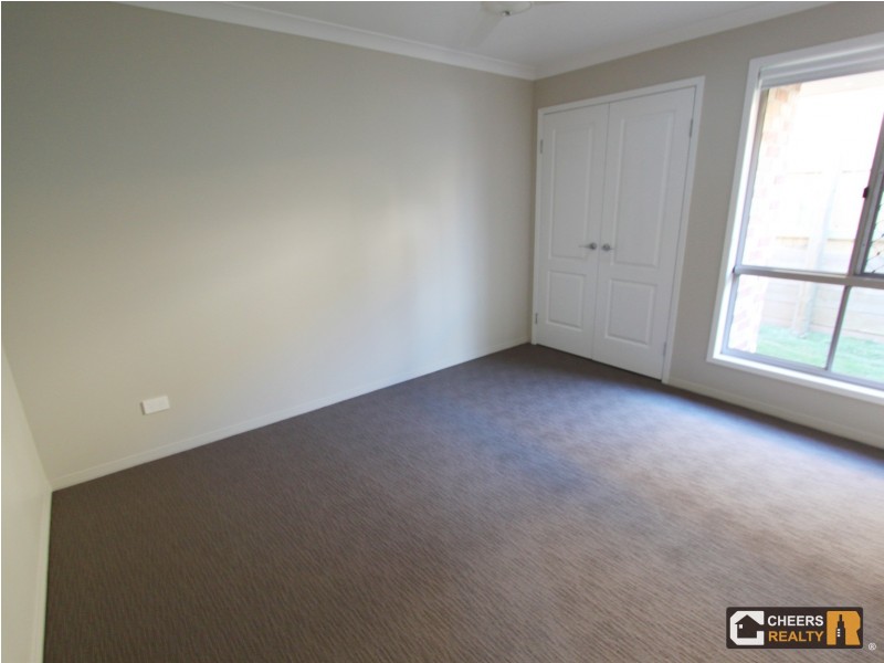 12 Namadgi Tce, New Auckland QLD 4680