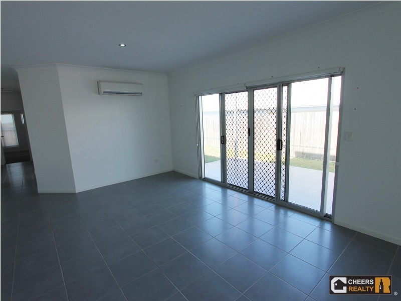 3 Windjana Court, New Auckland QLD 4680