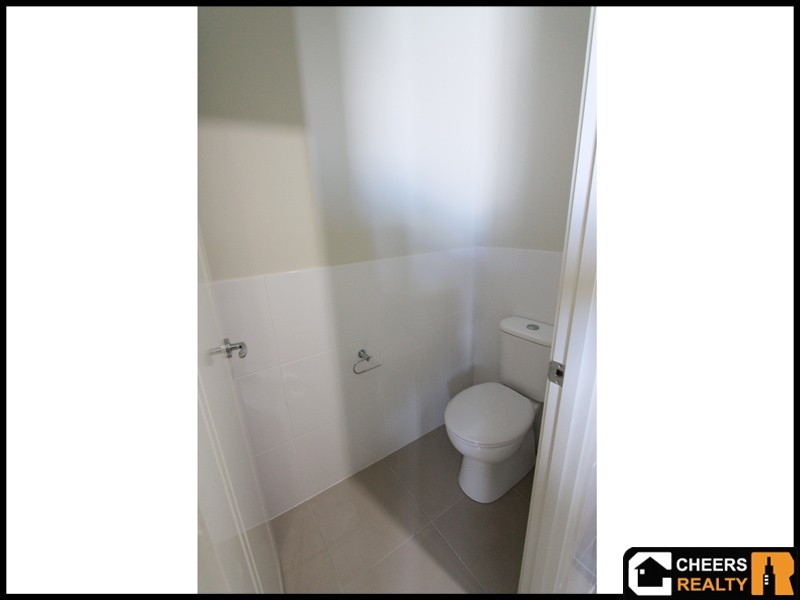 21 Wentworth Place, Glen Eden QLD 4680