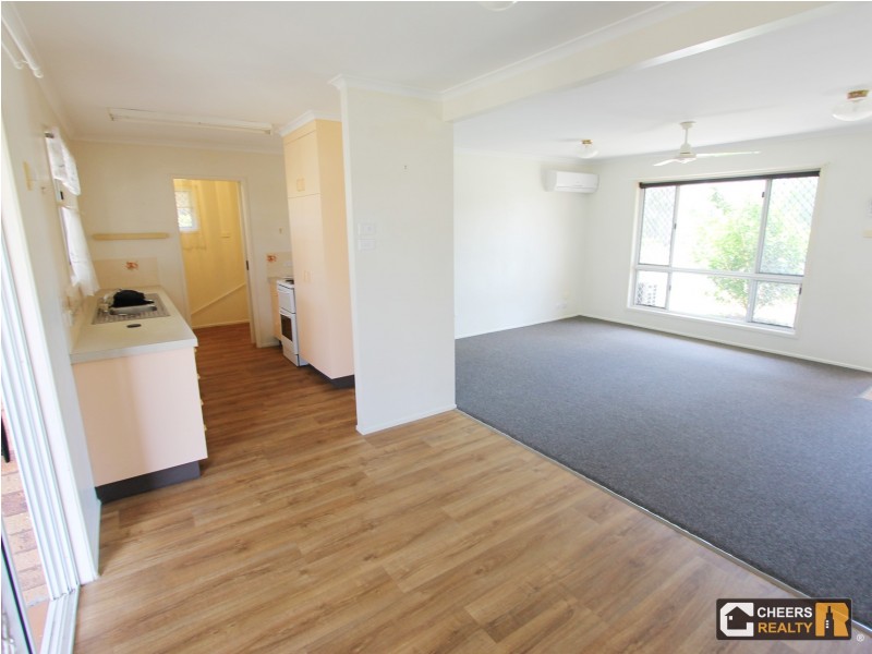 32 Beak Street, New Auckland QLD 4680