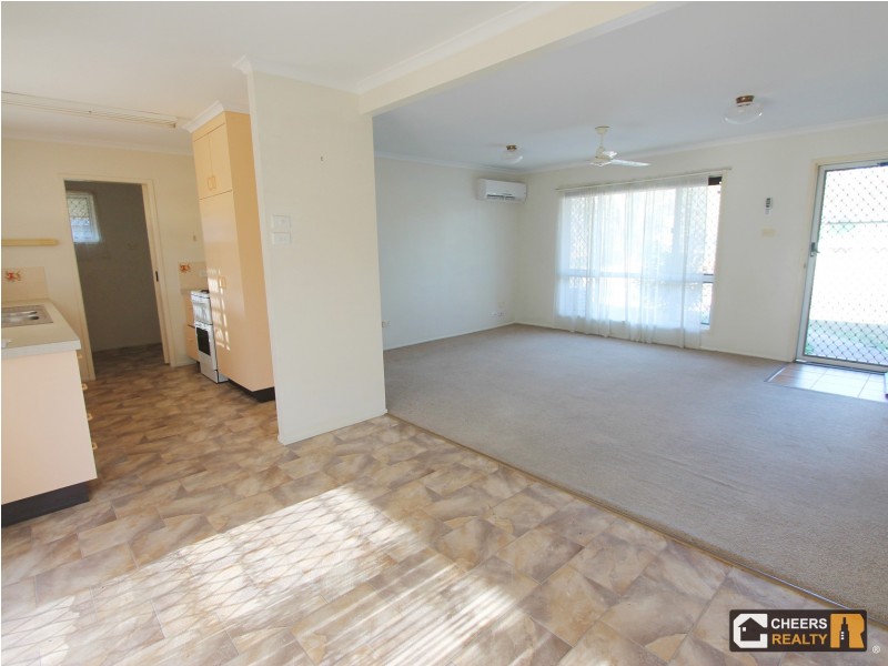 32 Beak Street, New Auckland QLD 4680