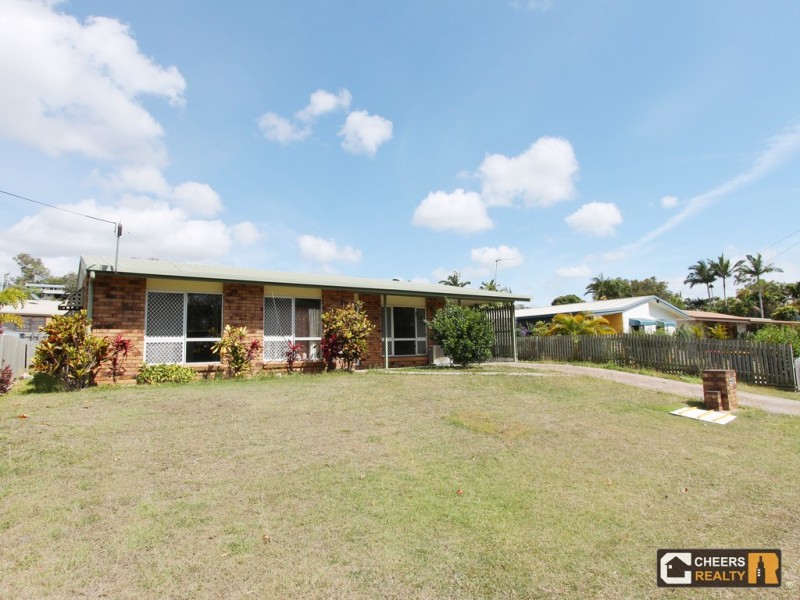 32 Beak Street, New Auckland QLD 4680