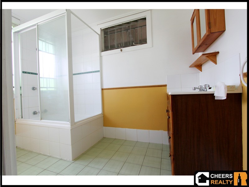 62 Stanley Road, Camp Hill QLD 4152