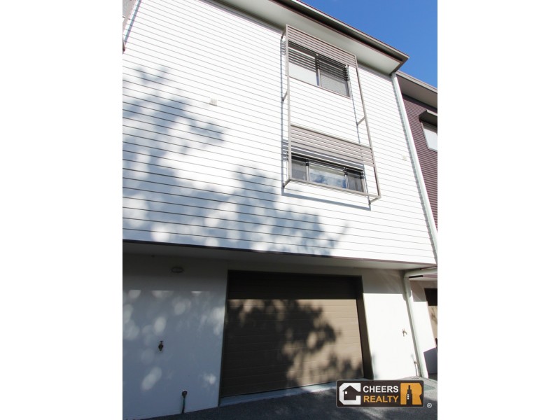 8/11 Norman Street, Annerley QLD 4103