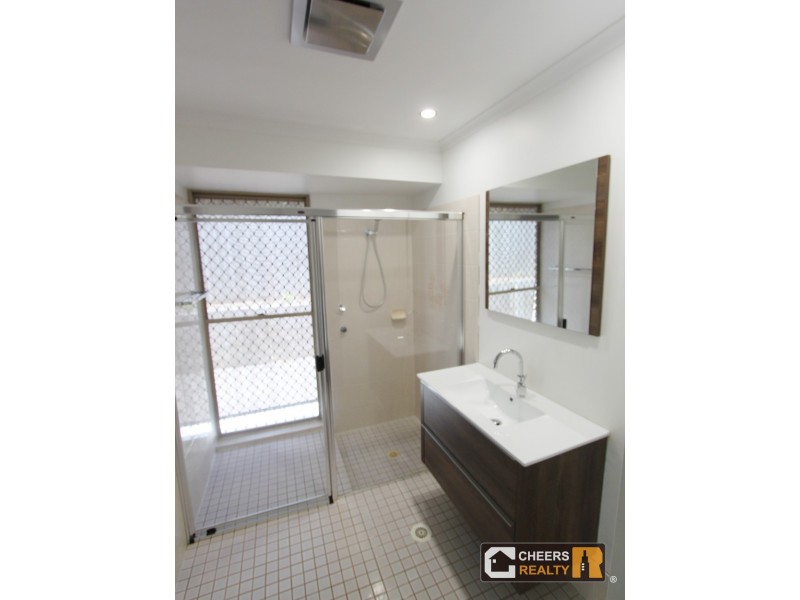 52 Sherwood Drive, Browns Plains QLD 4118