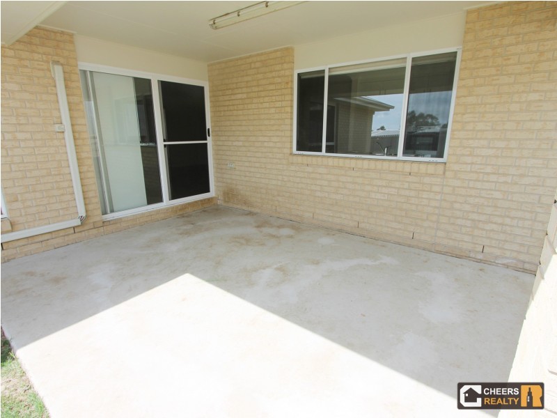 37 Koowin Drive, Kirkwood QLD 4680