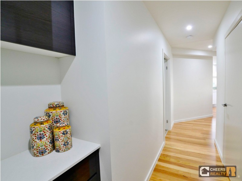 61/68 Benson Street, Toowong QLD 4066