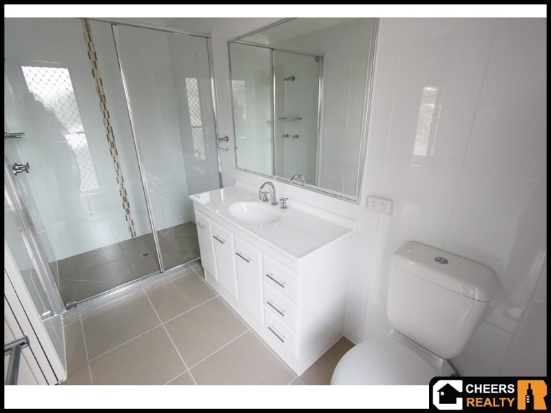 17A Ouston Place, South Gladstone QLD 4680