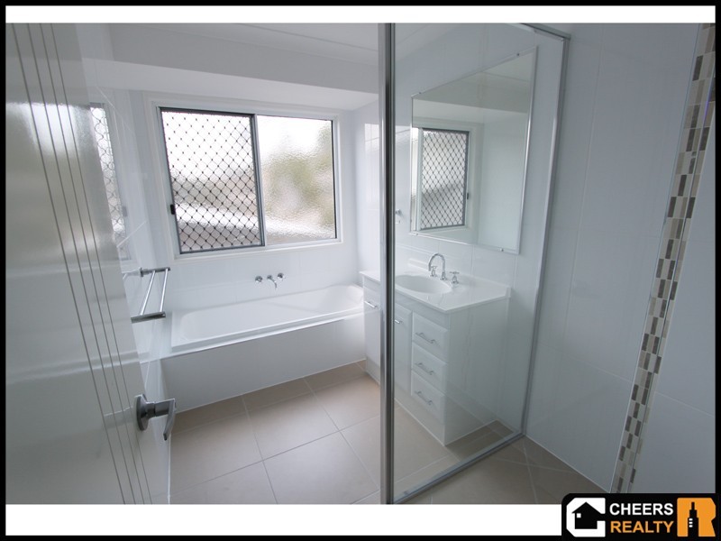 17A Ouston Place, South Gladstone QLD 4680
