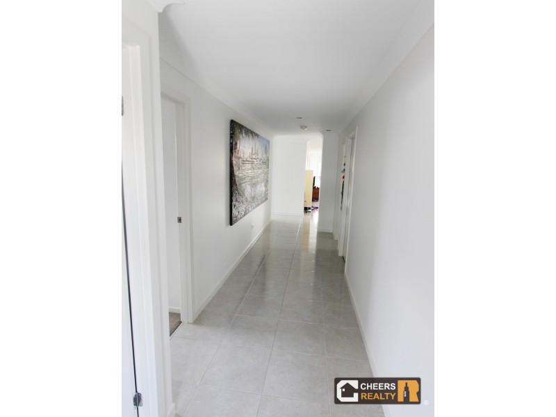 5 Christina Rd, Clinton QLD 4680