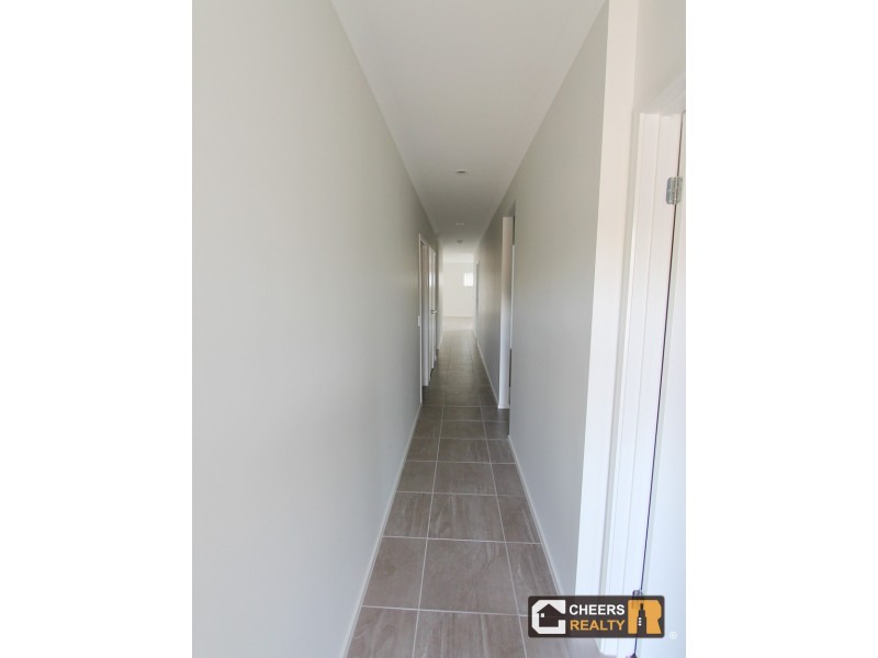 2 Barambah Pde, Boyne Island QLD 4680