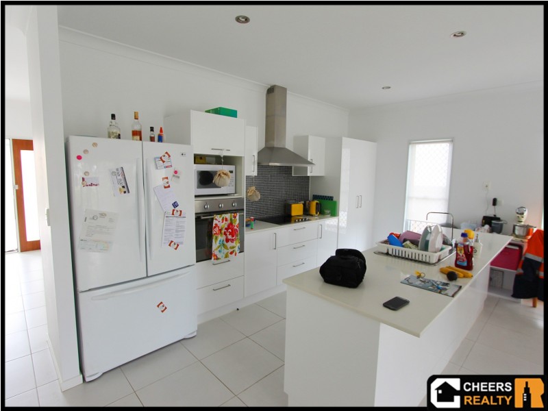 17 Windjana Court, New Auckland QLD 4680