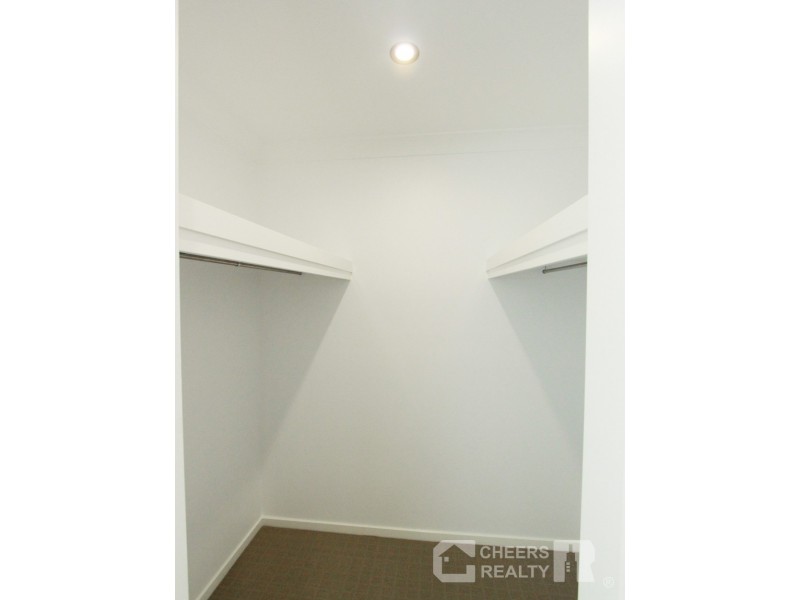 67 Daintree Blvd, New Auckland QLD 4680