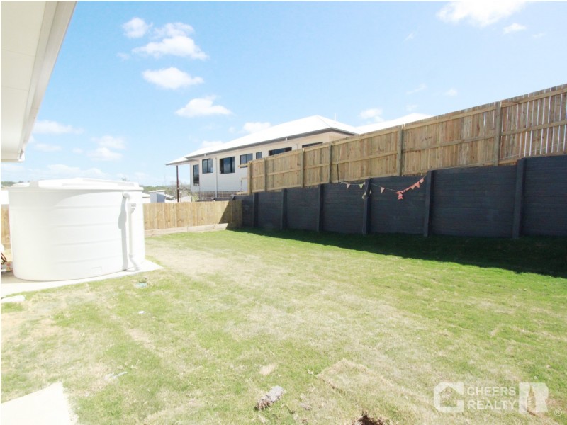 67 Daintree Blvd, New Auckland QLD 4680