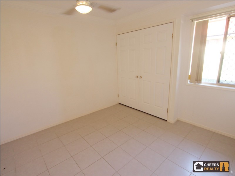 8 Kaputar Close, Riverhills QLD 4074