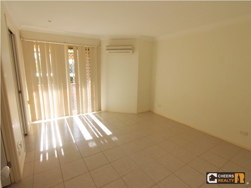 8 Kaputar Close, Riverhills QLD 4074