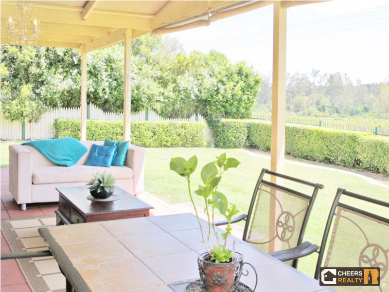 8 Kaputar Close, Riverhills QLD 4074