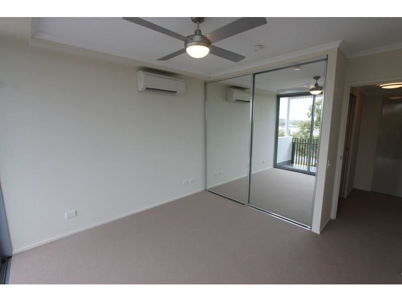 66 Slobodian Avenue, Eight Mile Plains QLD 4113