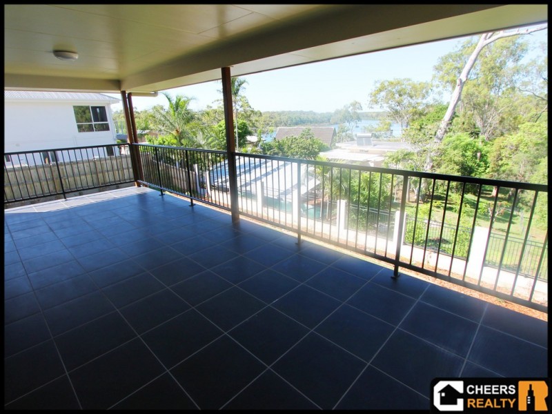 4 Bessie Ct, Boyne Island QLD 4680