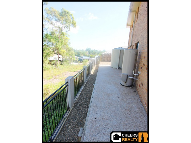 4 Bessie Ct, Boyne Island QLD 4680