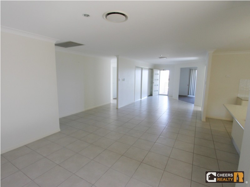 15 Deveney Dr, Kirkwood QLD 4680