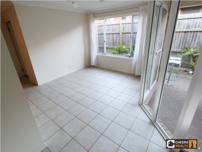 10 Allarton, Coopers Plains QLD 4108