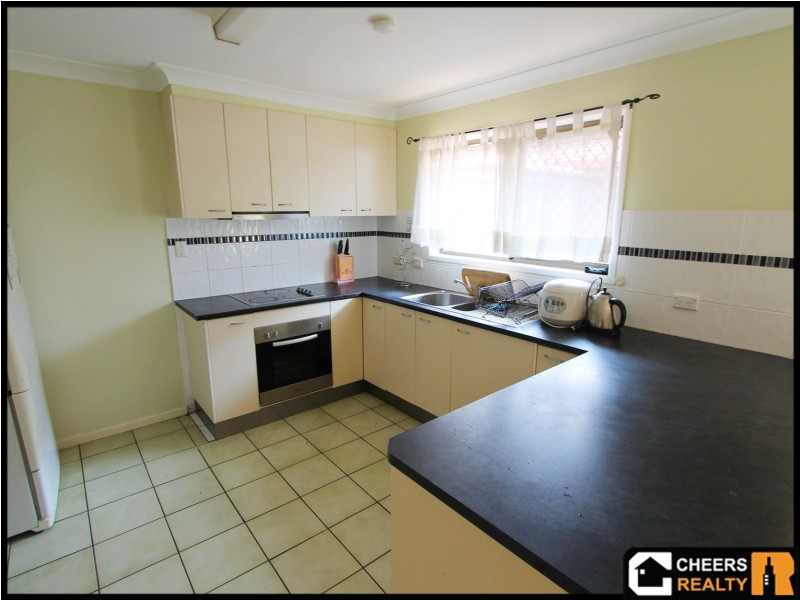 12 Whitehall Street, Macgregor QLD 4109