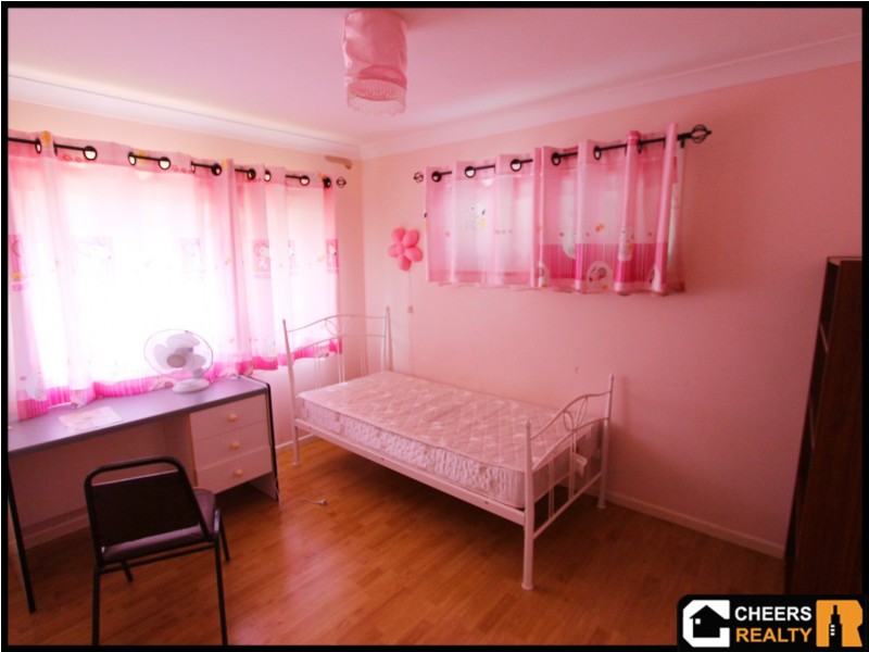 12 Whitehall Street, Macgregor QLD 4109