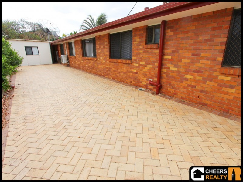 12 Whitehall Street, Macgregor QLD 4109