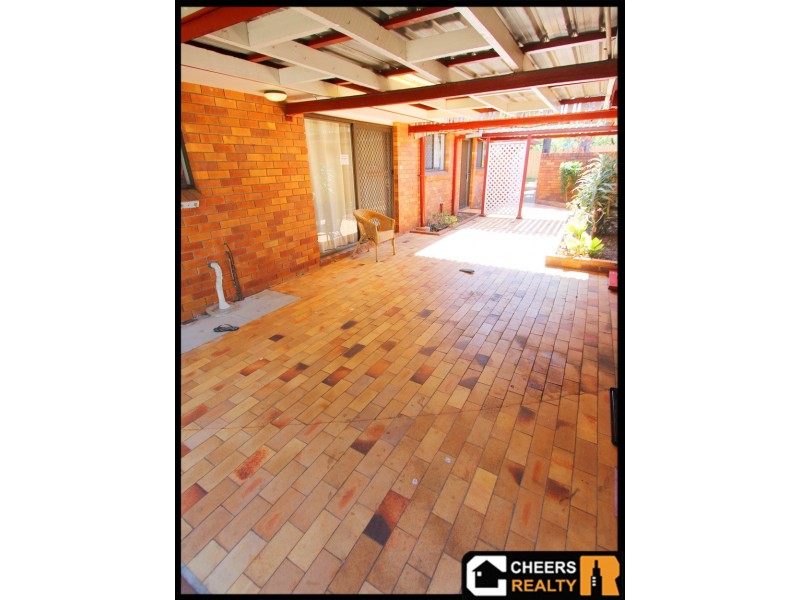 12 Whitehall Street, Macgregor QLD 4109