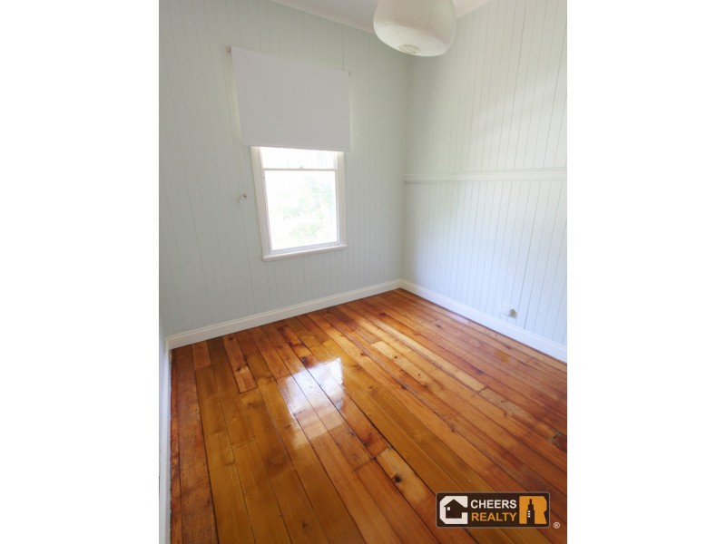 16 Heidelberg Street, East Brisbane QLD 4169