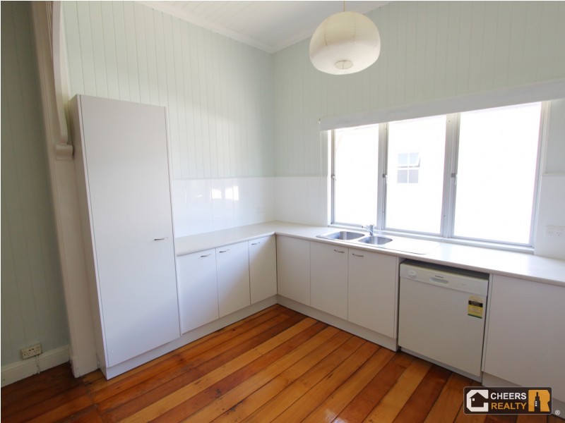 16 Heidelberg Street, East Brisbane QLD 4169