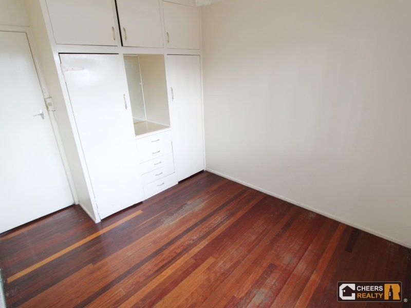 495 Broadwater Road, Mansfield QLD 4122